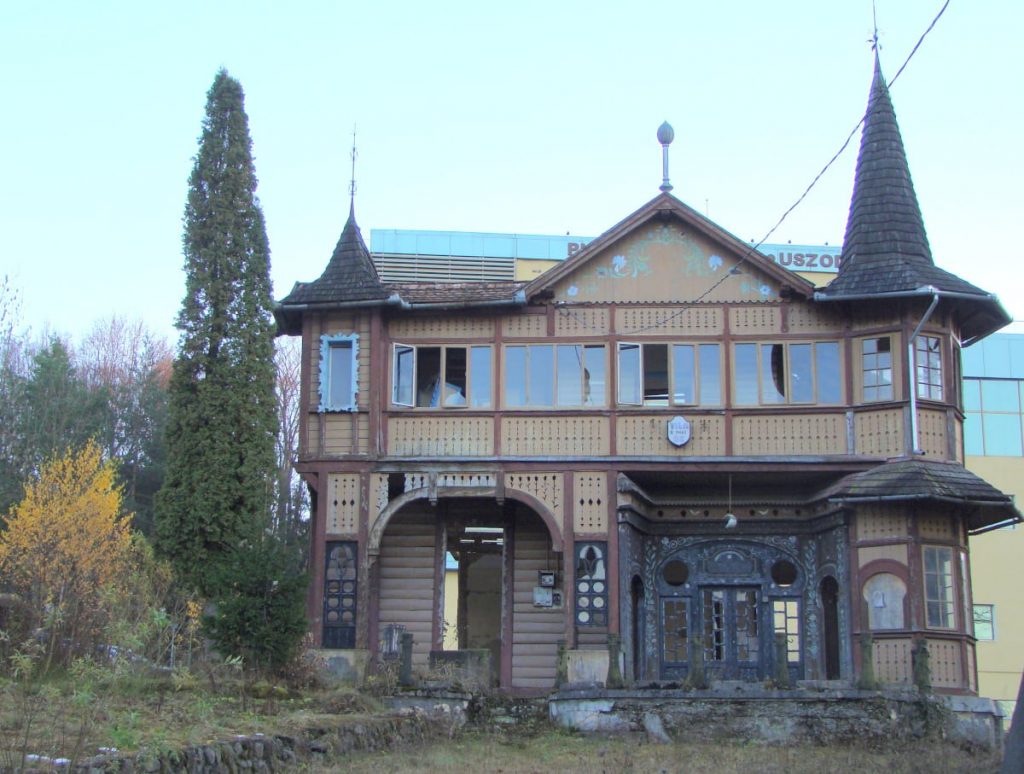 A régi, lebontott Bernády-villa. Fotó: Țetcu Mircea Rareș/wikimedia.org