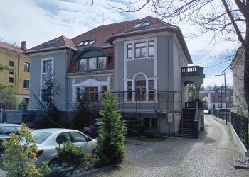 Impozáns villát vásárolt Kolozsvár szívében az RMDSZ alapítványa